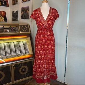 Elegant Red Patterned Maxi Dress